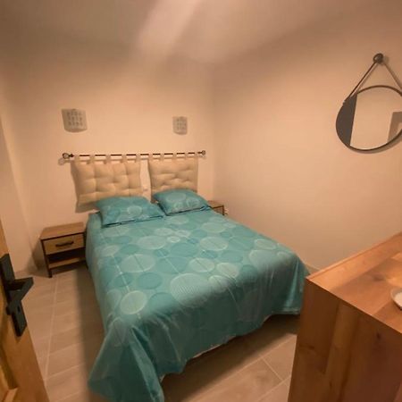 T2 A 150M Du Village Chateauroux-les-Alpes Екстер'єр фото